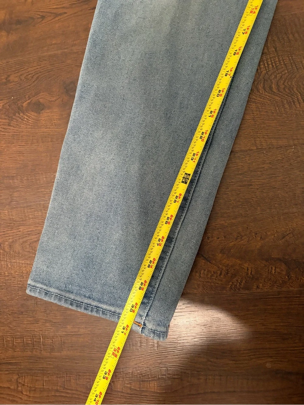 True Religion Geno Relaxed Slim Jeans Light Wash Flap Pocket SZ 34X31